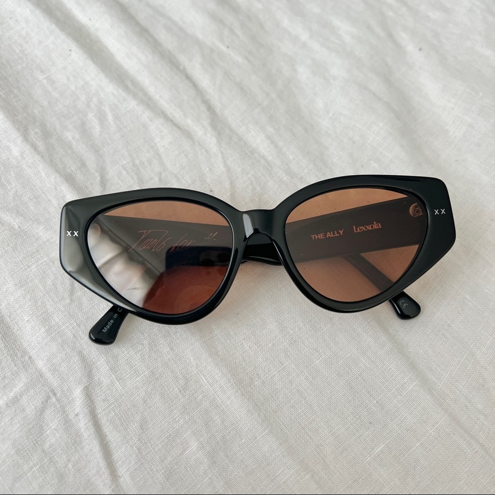 Lexxola The Ally Sunglasses